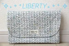 お薬手帳ケース　通帳ケース　マルチケース ハンドメイド　LIBERTY