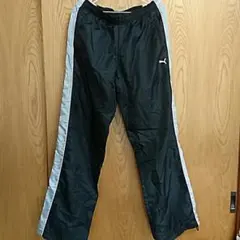 プーマ ウインドブレーカー