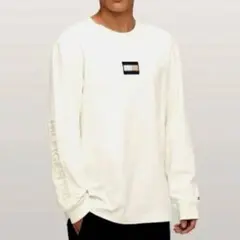 【日本限定品】TOMMY HILFIGER ロングスリーブTシャツのサムネイル