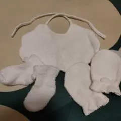 新生児 ベビースタイ 靴下 ミトン 3点セット