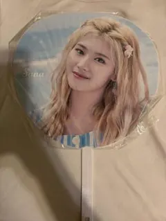 TWICE サナ うちわ 2ND TOUR Fantasy Park グッズ - メルカリ