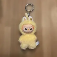 THE MONSTERS イニシャル　ぬいぐるみペンダント　ラブブ　Ｐ