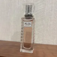 Miss Dior ROSE N' ROSES ローラーパール 20ml