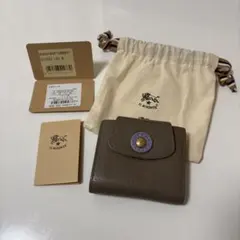 IL BISONTE がま口三つ折り財布 グレージュ