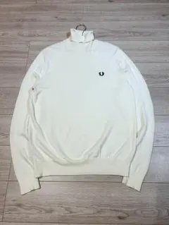 ロールネック