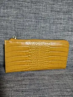 ノーブランド　クロコ型押し長財布　キャメル