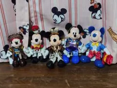 東京ディズニーリゾート　ミッキー　ぬいぐるみバッジセット　新品