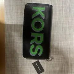 KORS ブラック グリーン 長財布
