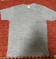 WHITESVILLE グレーTシャツのサムネイル
