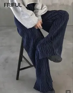 FRIFUL ネイビー ストライプ ワイドパンツ