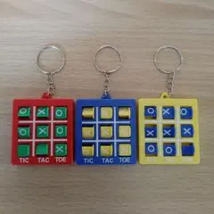 マルバツゲーム 三目並べ ミニゲーム キーホルダー 3個セット