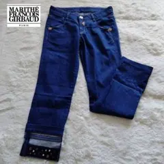 Item thumbnail for item 40713e1f-b616-4193-8bc1-b08139bb7382