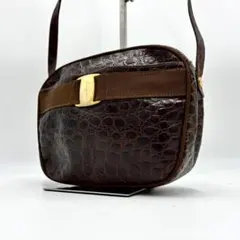 Salvatore Ferragamo フェラガモ　ヴァラ　ショルダーバッグのサムネイル
