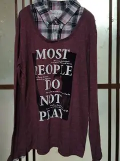 ワインレッド プリント入り 長袖Tシャツ