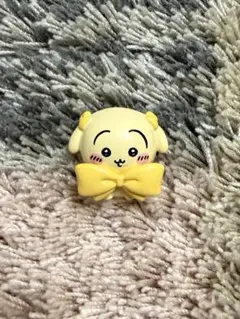 ちいかわ　びっくらたまご　リボンなみんな　うさぎ