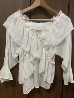 しまむら フリルスリーブ ブラウス ホワイト M