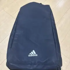 adidas リュックのサムネイル