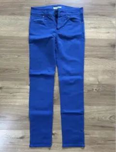 【美品】カラーズボン スキニーパンツ 青 ブルー ズボン S カジュアル 細身のサムネイル
