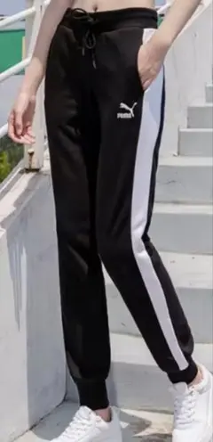 PUMA ジャージパンツ ブラック/ホワイト