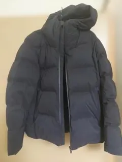【美品】ユニクロ ダウンジャケット L ブラック 軽量 防風 フード付き