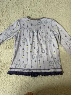 紫色 花柄 長袖カットソー