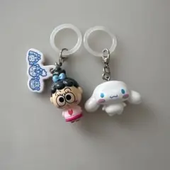 サンリオ　オールスターめじるしアクセサリー チャームなおみ（るるる学園）シナモン