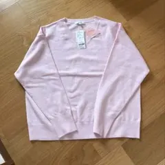 新品　ふわふわHugmeVネックプルオーバー　ピンク　春もOK◎