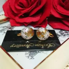 Item thumbnail for item cc25c087-0c78-4f88-bfe6-9d68ae104d86