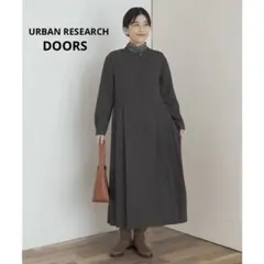 URBAN RESEARCH DOORS サイドプリーツ切替ワンピース グレー
