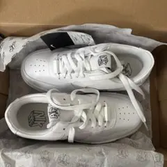 【新品】NIKE Air Force 1 ピクセル　ホワイト 23.5cm
