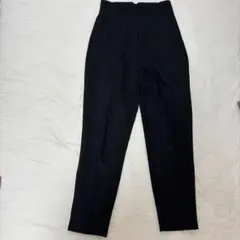 ZARA 黒スラックス XSサイズ