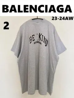 【新品】BALENCIAGA BE KIND ロゴオーバーサイズＴシャツ Mのサムネイル