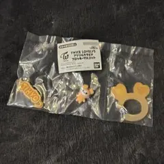 TWICE LOVELYS アクリルカラビナ フロッキーマスコット ジヒョ
