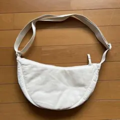 ラウンドミニショルダーバッグ　コーデュロイ　白