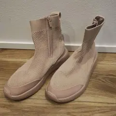 ZARA　21.5cm　ピンクニット スニーカーのサムネイル