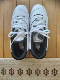 New Balance モデル: 550 カラー: ホワイト/ブラック