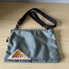 KELTY サコッシュ　くすみオリーブグリーン