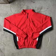 【美品】NIKE ナイロンジャケット テック系