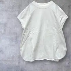 【キューティブランド】Tシャツ カットソー　フレンチスリーブ　ホワイトM