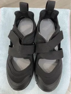 Item thumbnail for item 524b6798-cc9b-4f7b-8c87-2e48c4a68f8a