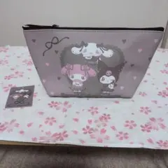 未使用　真夜中のメロクロ　ポーチ　マイメロ　クロミ　シナモロール