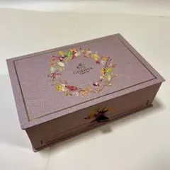 GODIVA　空き箱　ベージュ