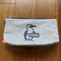 美品　CHUMS ロゴ入りポーチ グレー　ゴルフ用品入れ　化粧品　薬のサムネイル