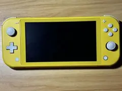 Nintendo Switch Lite イエロー 本体のサムネイル