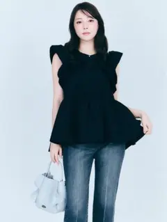 期間限定価格⭐︎CELFORDボレロ付きJQチュニックブラウス38ブラック 期間限定価格⭐︎CELFORDボレロ付きJQチュニックブラウス38ブラック