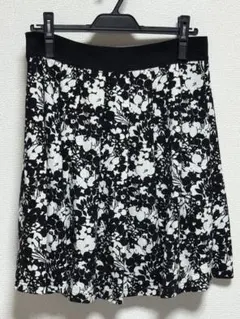 フラワープリント フレアスカート Mサイズ
