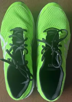 新品 ASICS JOLT3 ランニングシューズ 27.5 アシックス グリーン 新品ASICS JOLT3 ランニングシューズ27.5 アシックスグリーン