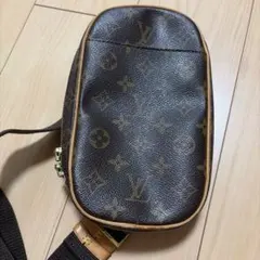三*ー様 今月中のみ値下げLOUIS VUITTON モノグラム ボディバッグ