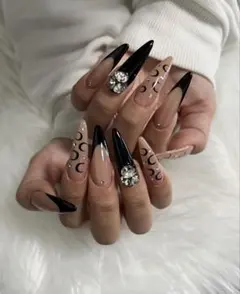 マリーンセルネイル、フレンチネイル、ギャルネイル、ロングネイル