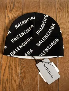 新品未使用　BALENCIAGA ニット帽 ブラック/ホワイト ユニセックスのサムネイル
